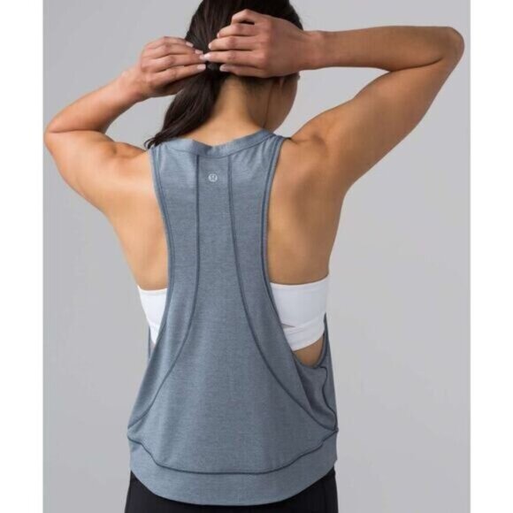 Lululemon Pace Perfect Tank Heathered Sterling Size 2 - Picture 3 of 9